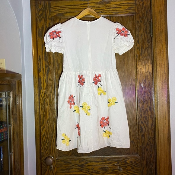 English Factory white floral embroidered dress - Picture 2 of 9